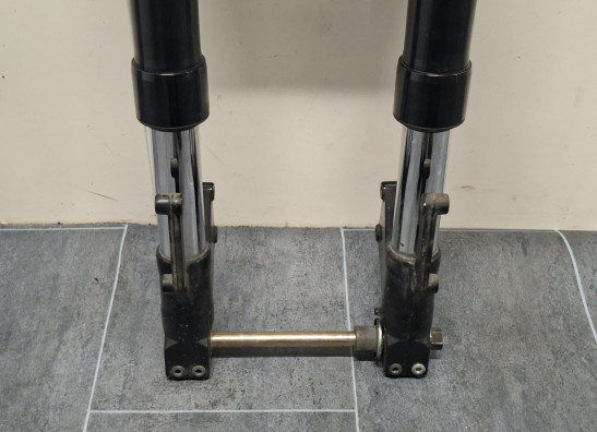 Voorpoten compleet Hyosung GT 650