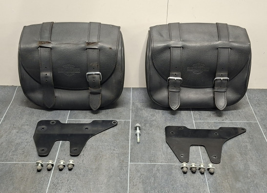 Kofferset Harley Davidson FLSTSB Cross Bones