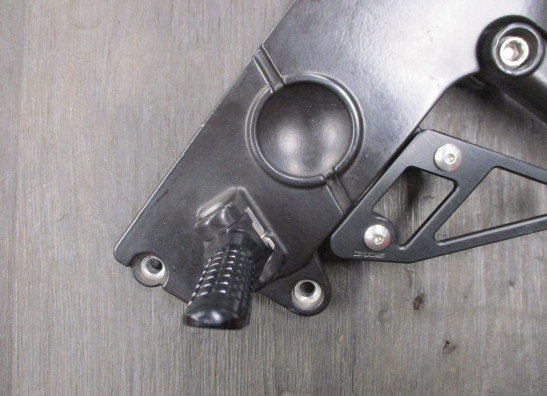 Fussrastetrager vorne links Moto Guzzi Griso