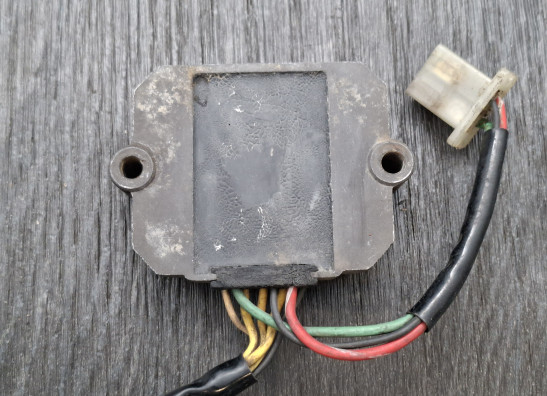 Spanningsregelaar Honda CBX 400 F