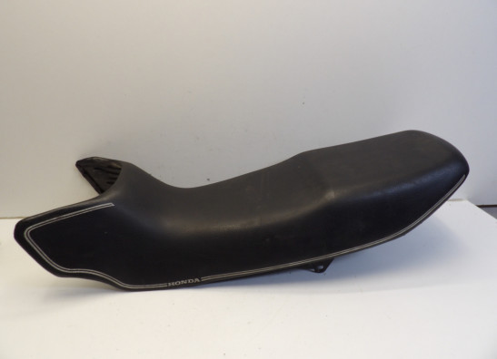 Zadel Honda CX 650 E