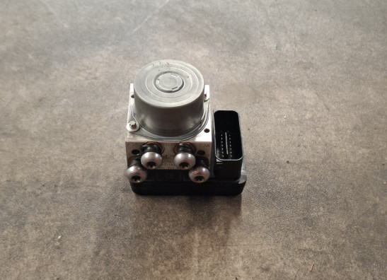 ABS pomp BMW F 700 GS