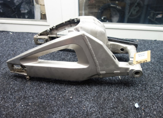 Swingarm Suzuki GSR 600