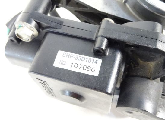 Gasklephuis Kawasaki ER 6