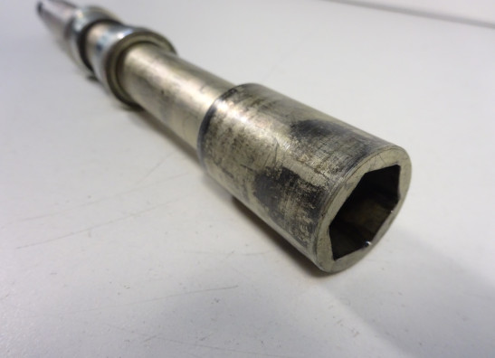 Axle front Yamaha FZ1