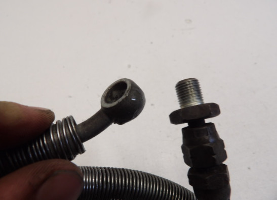 Brake hose front Suzuki VS 700 Intruder