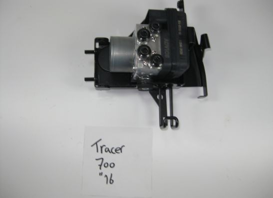 ABS pomp Yamaha Tracer 700