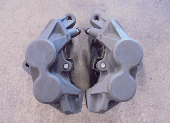 Brake calipers front Yamaha XSR 700