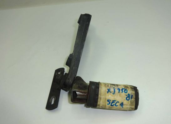 Pillion step left  Yamaha XJ 750 