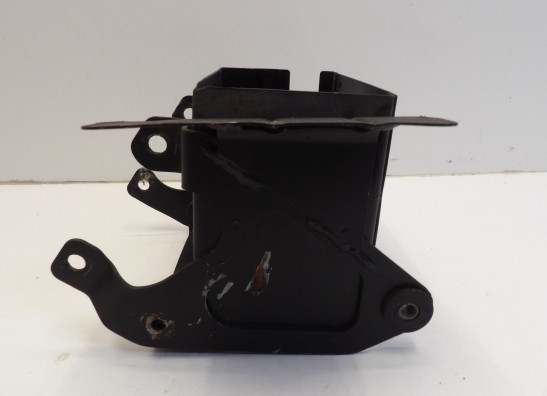 Battery holder Suzuki VS 700 Intruder