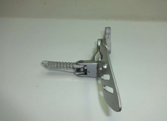 Main step holder left Suzuki GSX R 600