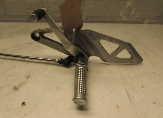 Main step holder left Suzuki GSX R 750