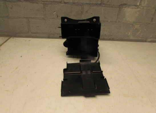 Batterie befestigung Honda CBR 1000 F