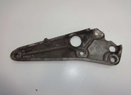 Main step holder right Suzuki GS 450