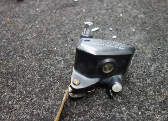 Front brake master cylinder  Kawasaki Z 650