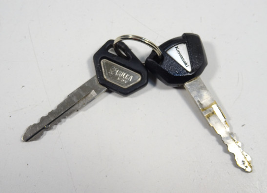 Slotenset Kawasaki ER 6