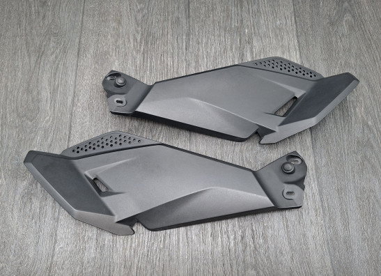 Linker zijkuip klein BMW R 1200 GS LC