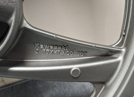 Voorvelg Kawasaki ER 5