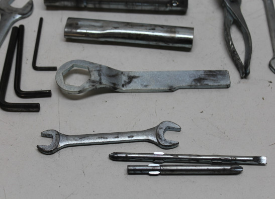 Bordwerkzeug Kawasaki ZXR 750 R