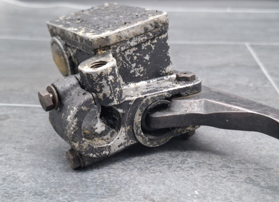 Front brake master cylinder  Kawasaki GPZ 550