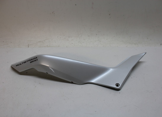 Rechter achterkant Ducati Multistrada 1200