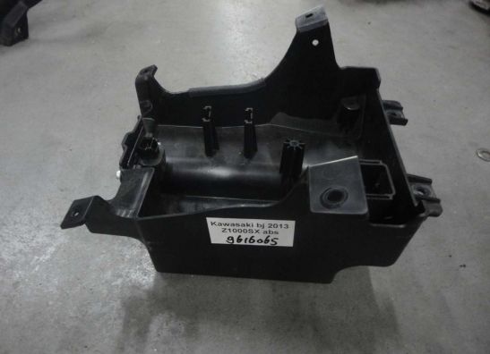 Batterie befestigung Kawasaki Z 1000 Sx