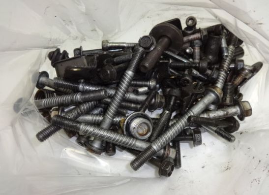 Engine parts Yamaha FZR 600