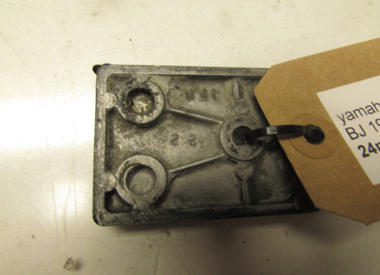 Engine cover Yamaha V max