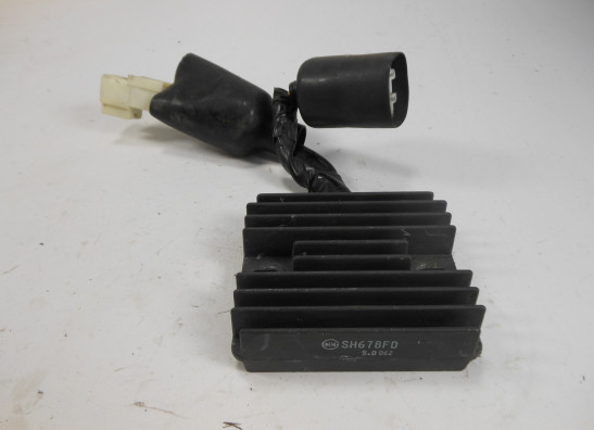 Regulator rectifier  Honda CBR Fireblade