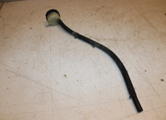 Rempomp achter Kawasaki ER 6