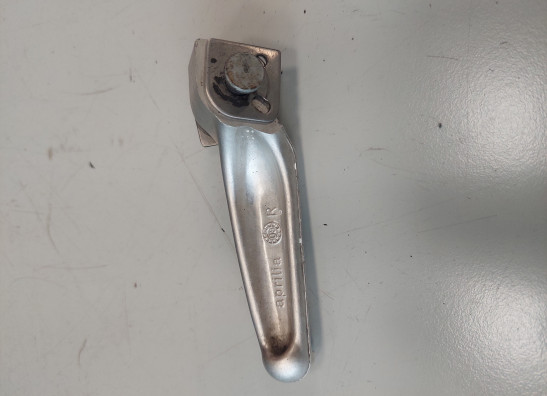 Voetsteun Rechts Aprilia RSV 1000