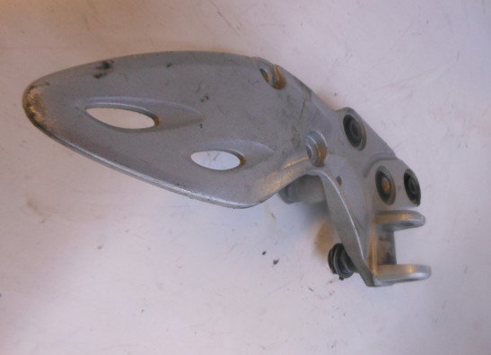 Fussrastetrager vorne rechts Suzuki GSX R 1300 Hayabusa