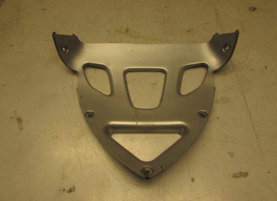 Cowl V shape under Yamaha YZF 600 Thundercat