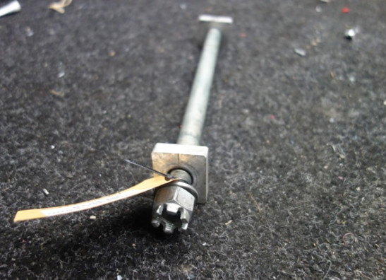 Rear axle Kawasaki Z 900