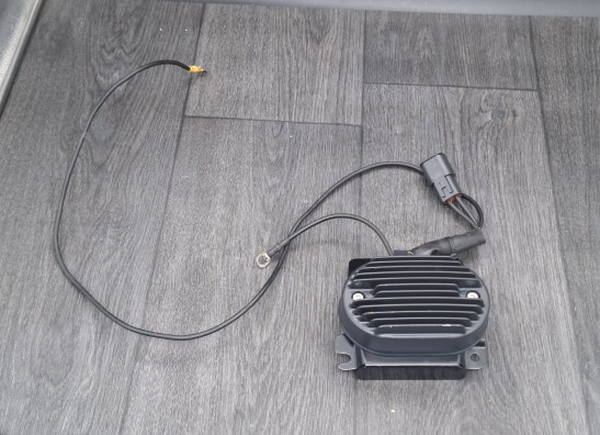 Spanningsregelaar Harley Davidson FLSTF Fat Boy