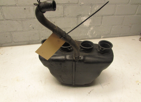 Air cleaner case Suzuki GSX F 1100