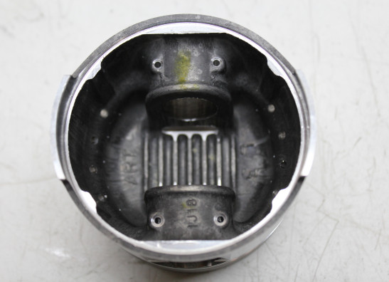 Zuiger Suzuki GSX 1100 EF ES