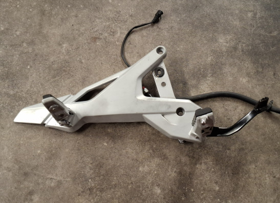 Main step holder right CFMoto 650 MT