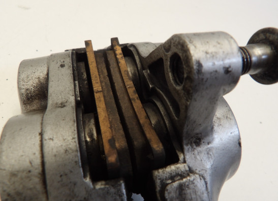 Remklauw rechts voor Yamaha FZR 600