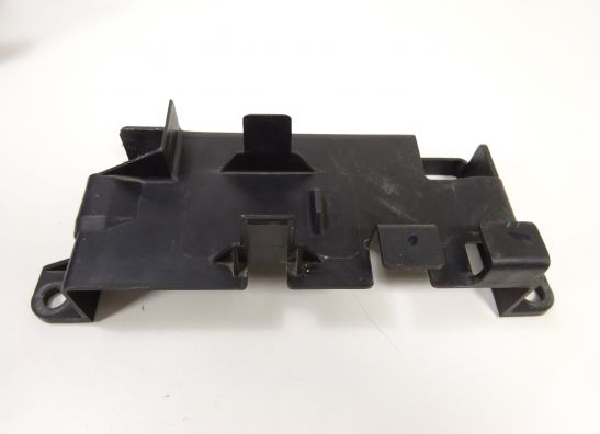 Batterie befestigung Yamaha FZ6