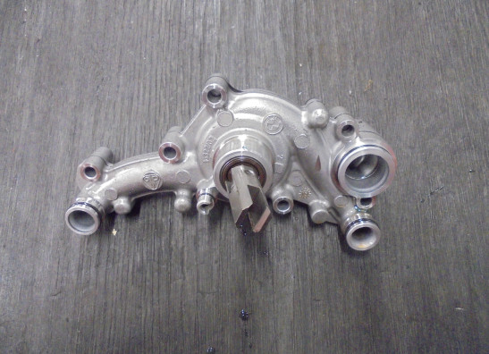 Water pump BMW R 1200 GS LC Adventure