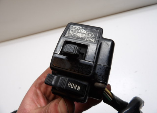 Handlebar switch assy left Suzuki GSX 400 F
