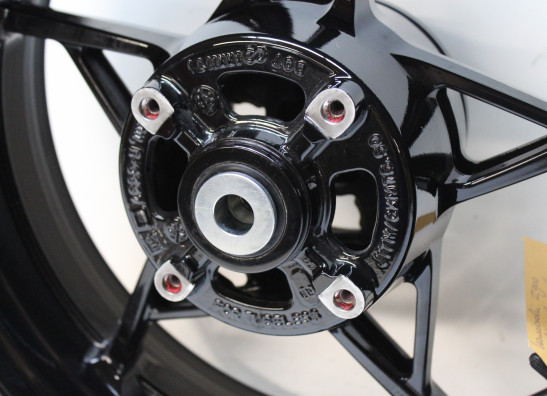 Rear wheel Kawasaki Z 900
