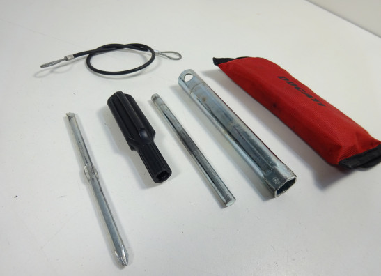 Gereedschapset Ducati monster 600