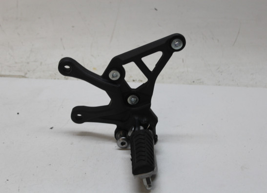 Fussrastetrager vorne links Kawasaki Z 900