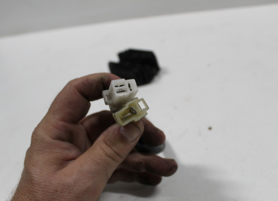 Regulator rectifier  Suzuki GS 500 E