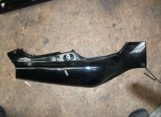 Rechter achterkant Suzuki GSX R 750