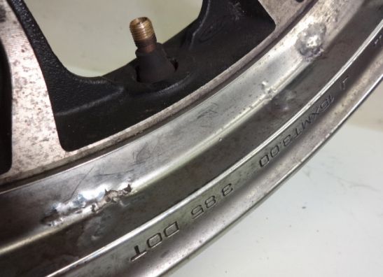 Rear wheel Honda VT 700 750