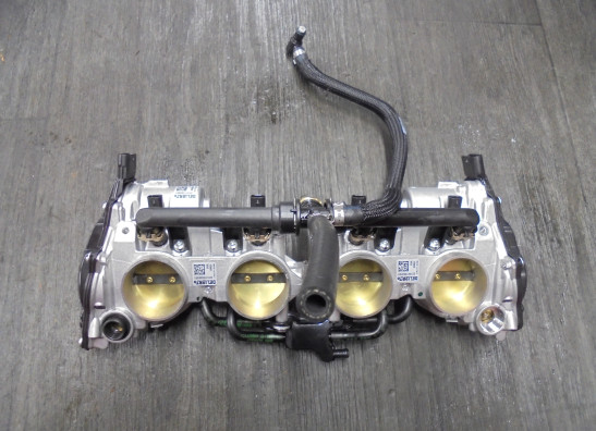 Gasklephuis BMW M 1000 RR 2021-2022