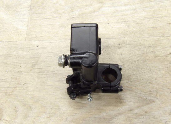 Bremszylinder vorne Suzuki Burgman 400